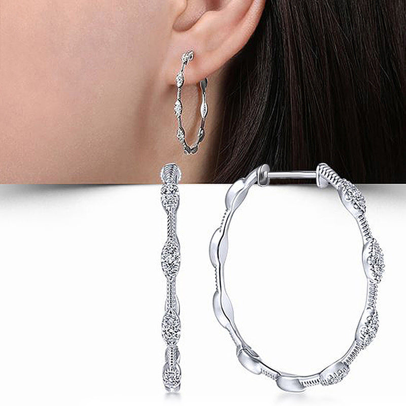 Stunning Earring for Daily Wear