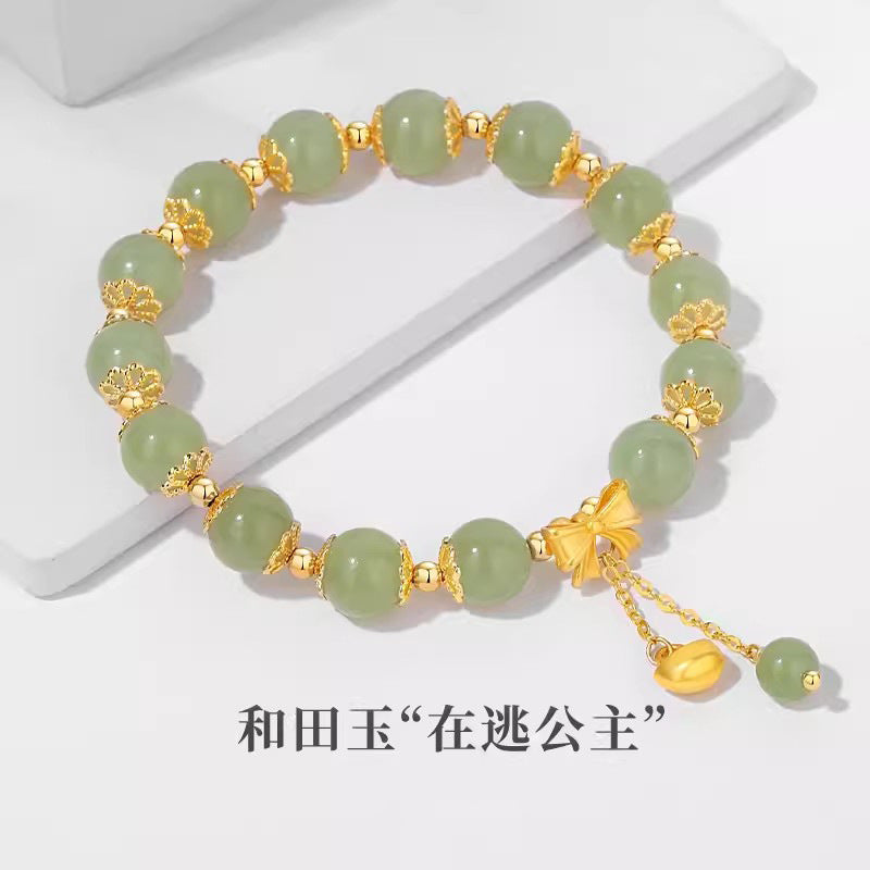 Stunning Silver Bracelet for Daily Wear