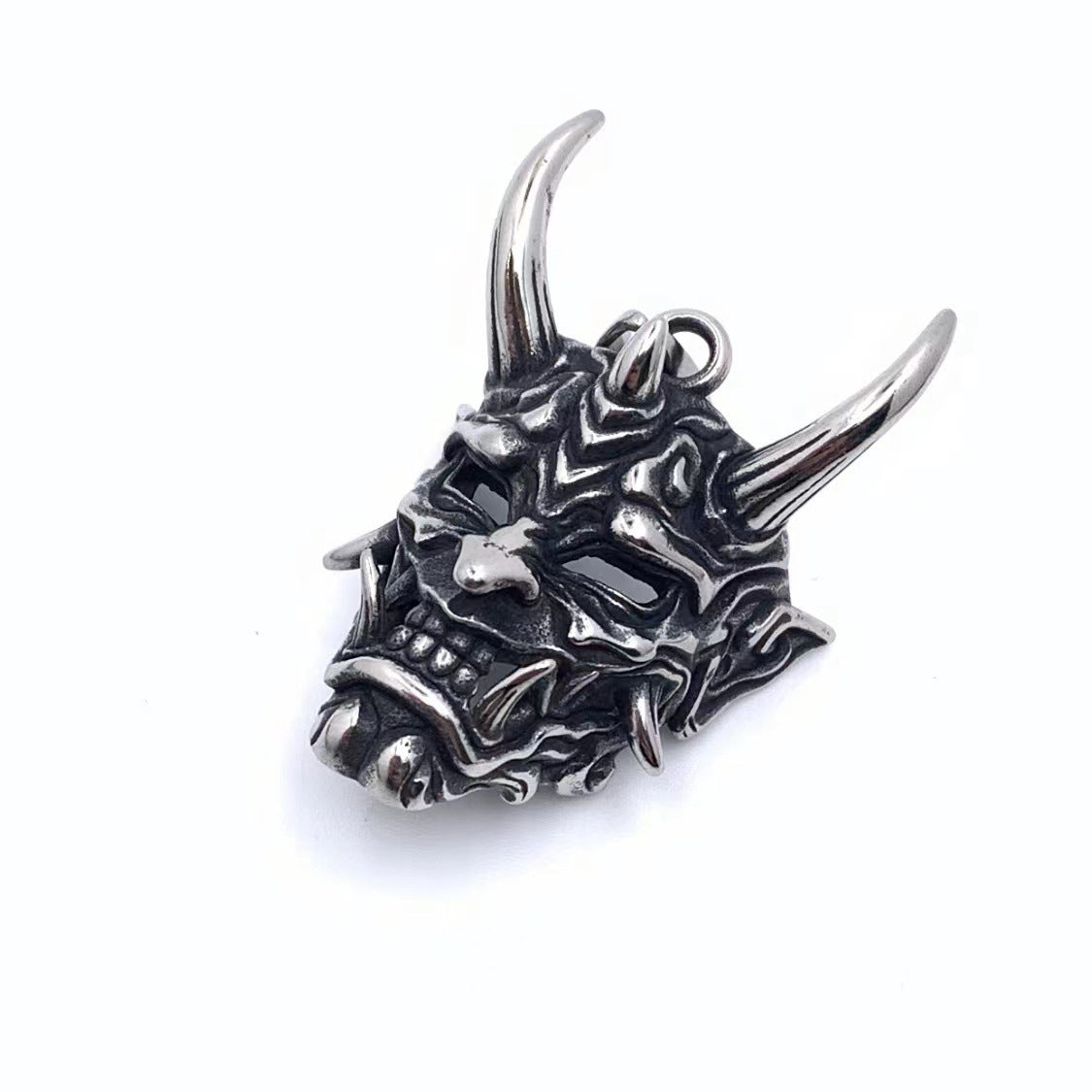 Charming Pendant for Any Occasion