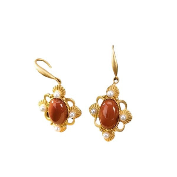 Beautiful Silver Earring with Unique Style