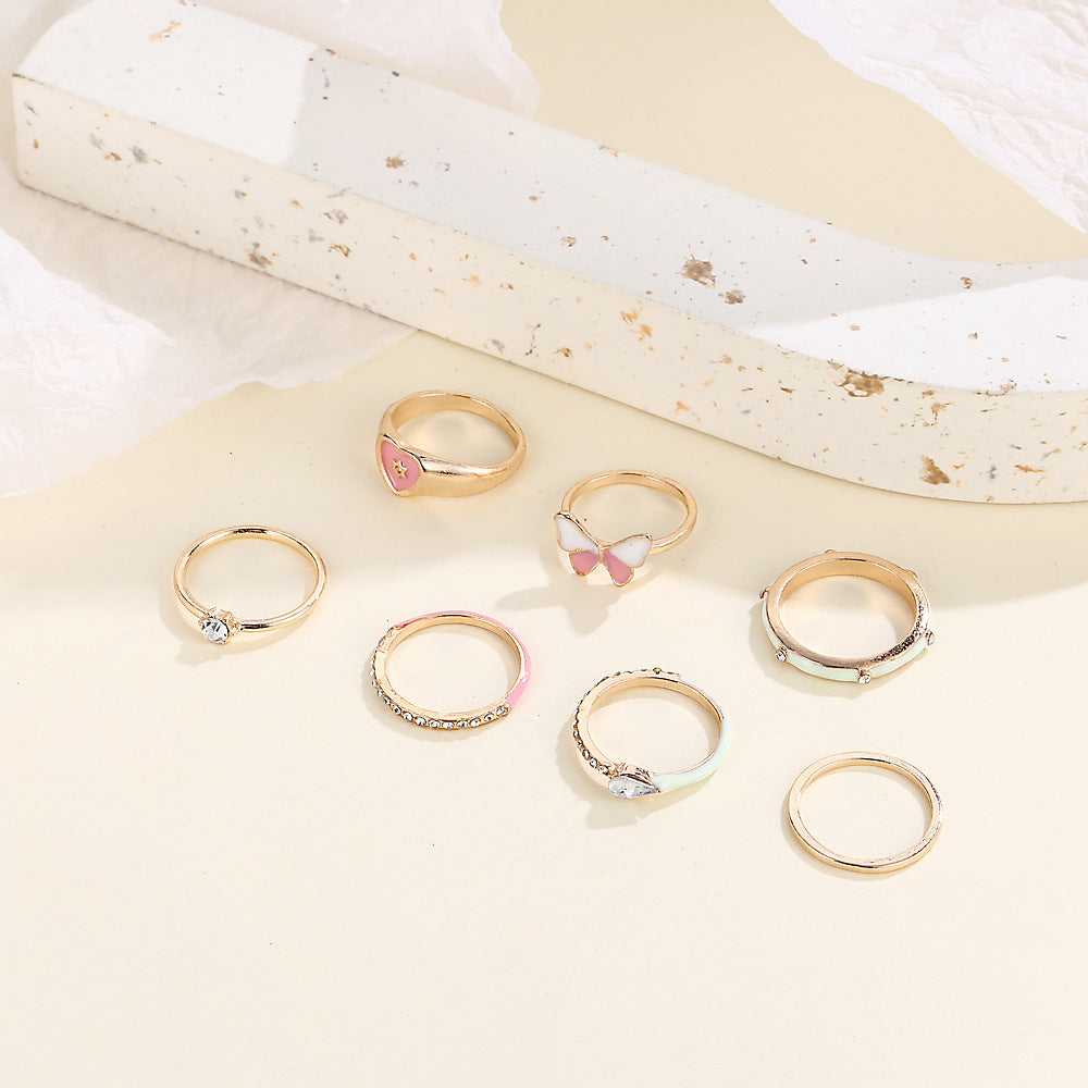 Beautiful Set with Unique Style