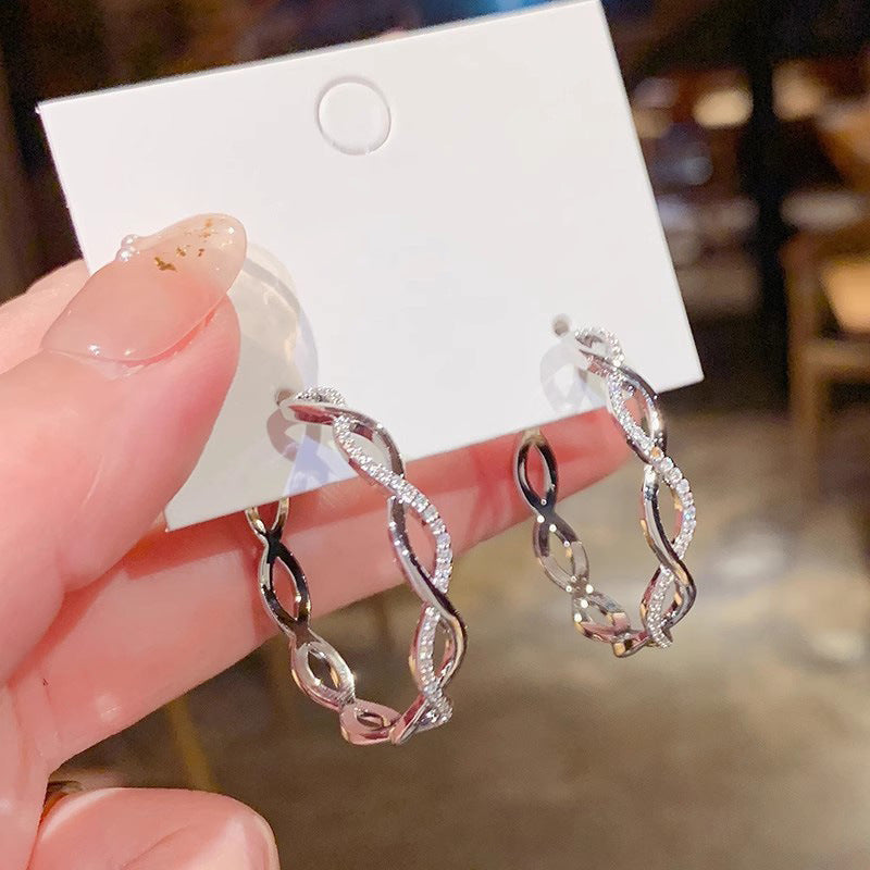 Delicate Artisan Earring