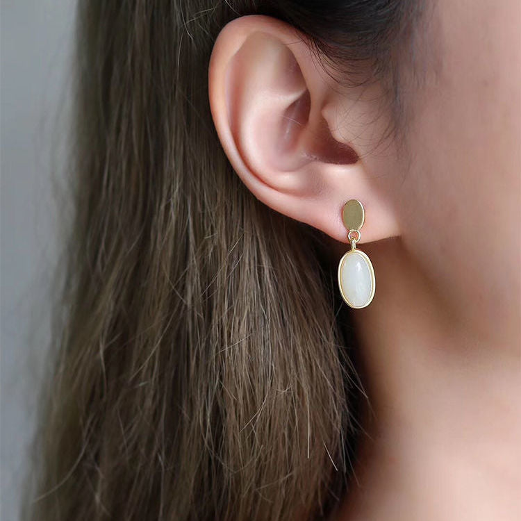 Stunning Gold Earring for Daily Wear