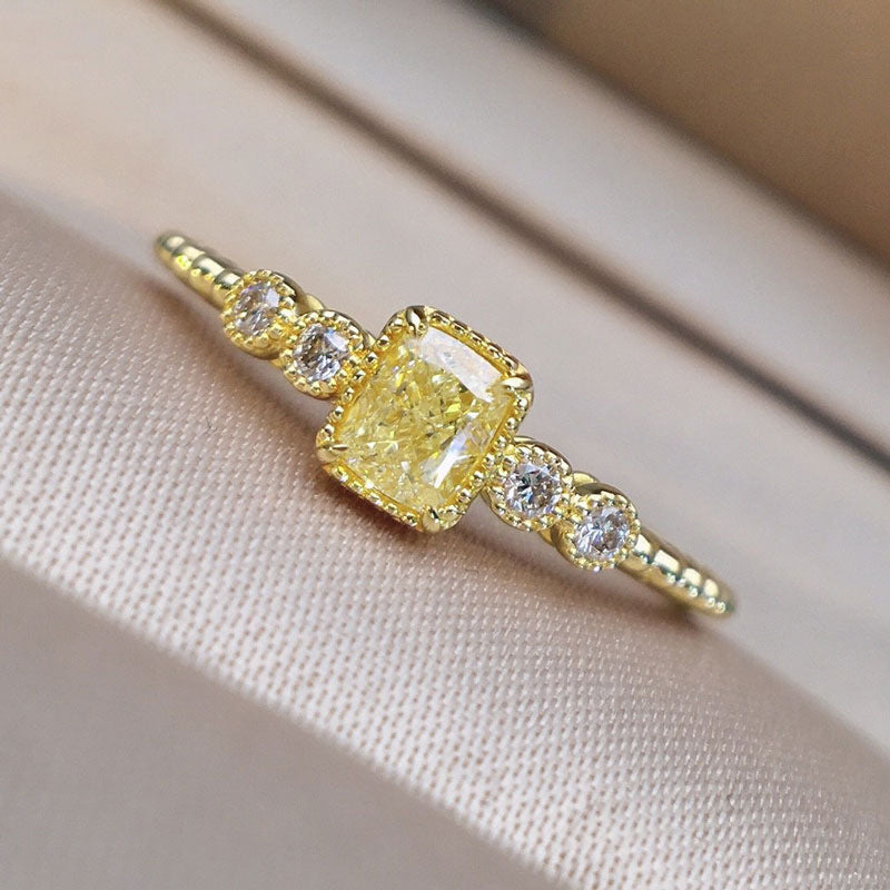 Stunning Ring for Daily Wear