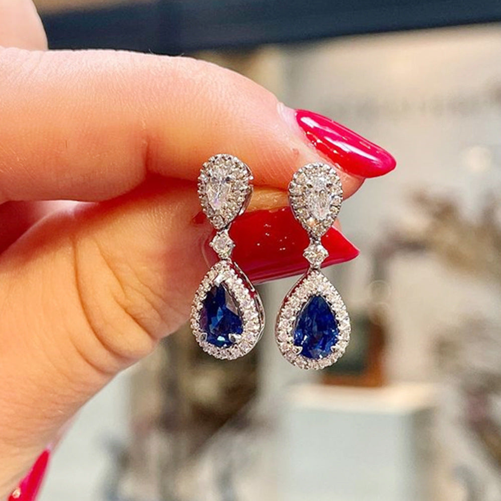 Romantic Earring for Special Moments