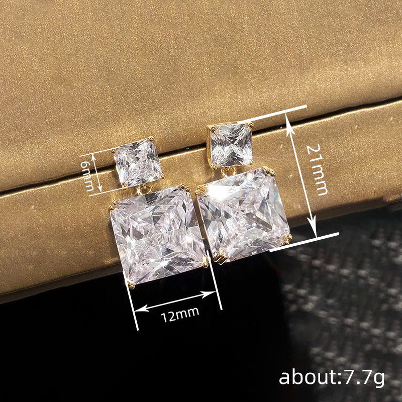 Beautiful Earring with Unique Style