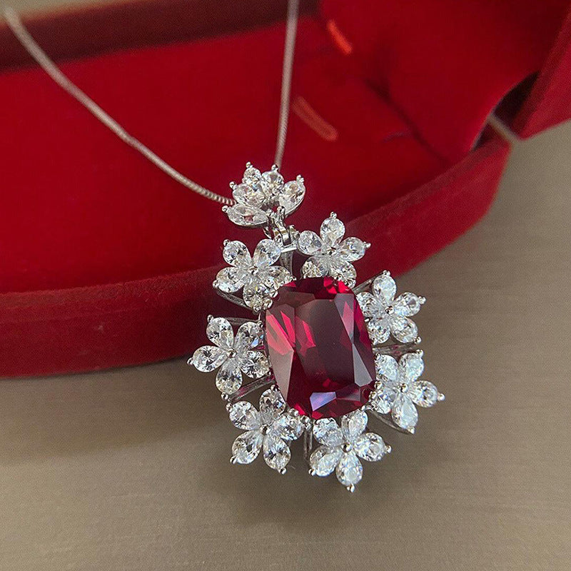Charming Necklace for Any Occasion