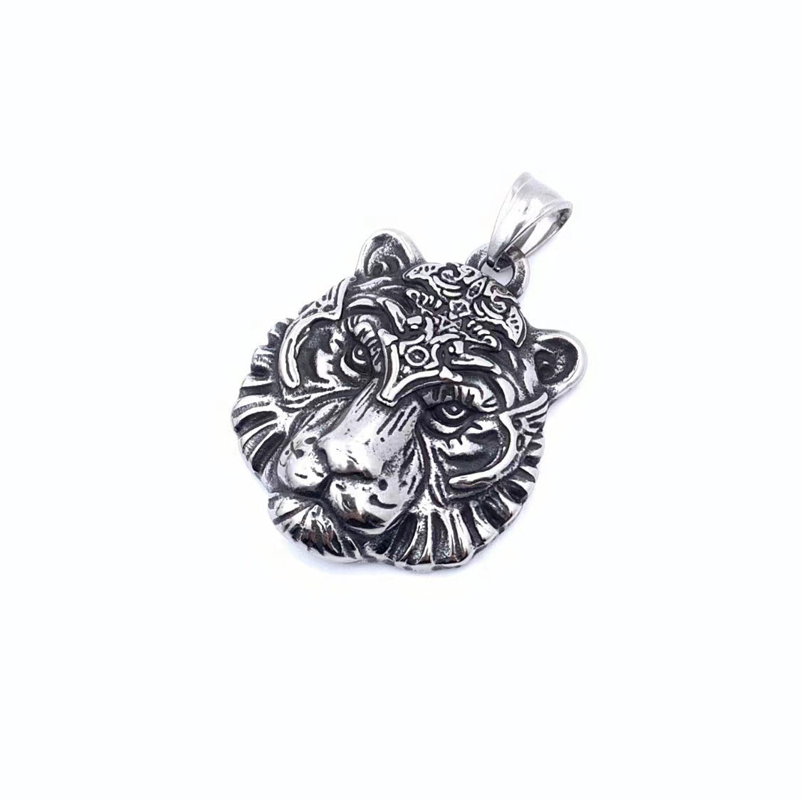 Beautiful Pendant with Unique Style