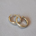 Stunning Gold Earring for Daily Wear