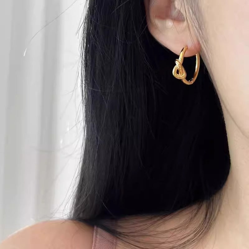 Romantic Earring for Special Moments