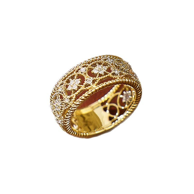 Charming Gold Ring for Any Occasion