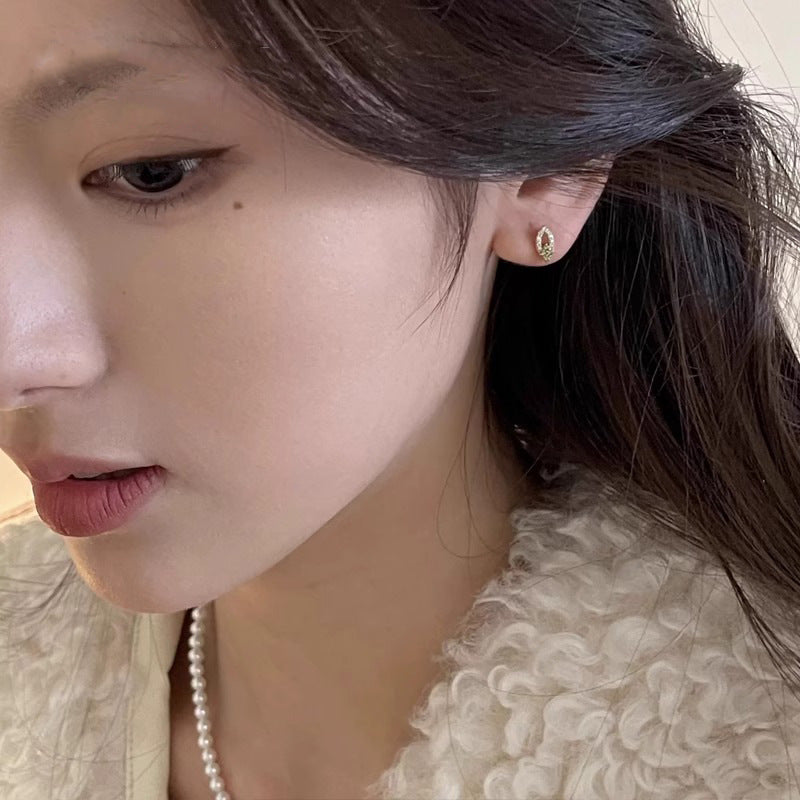 Elegant Earring for Every Occasion