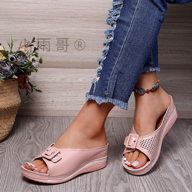 Graceful Orthopedic Sandals for Modern Look