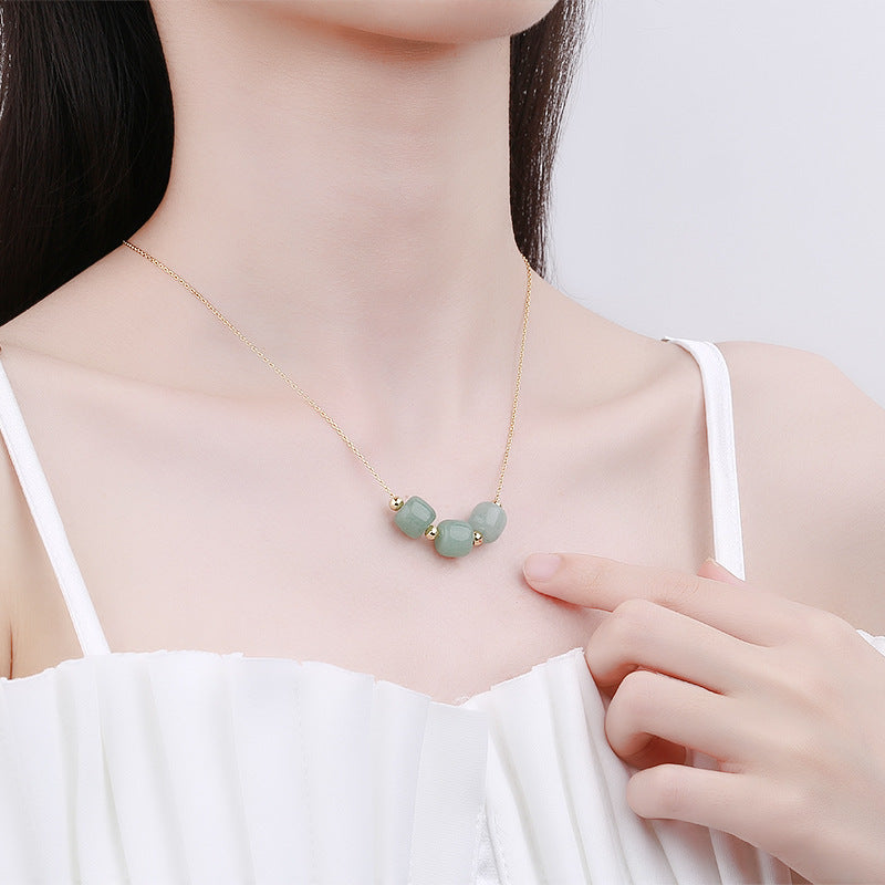 Beautiful Silver Necklace with Unique Style