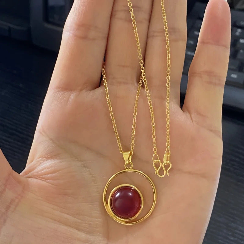 Classic Pendant with Timeless Appeal