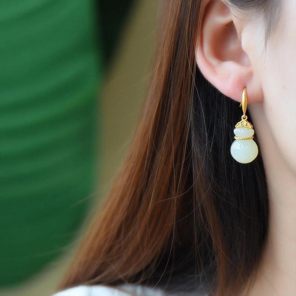 Beautiful Gold Earring with Unique Style