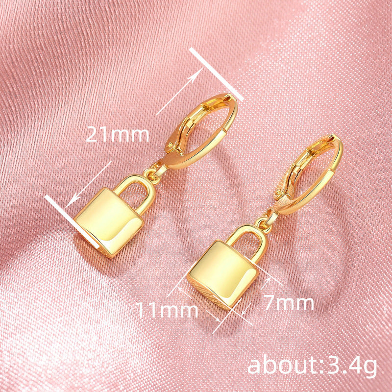 Stunning Earring for Daily Wear