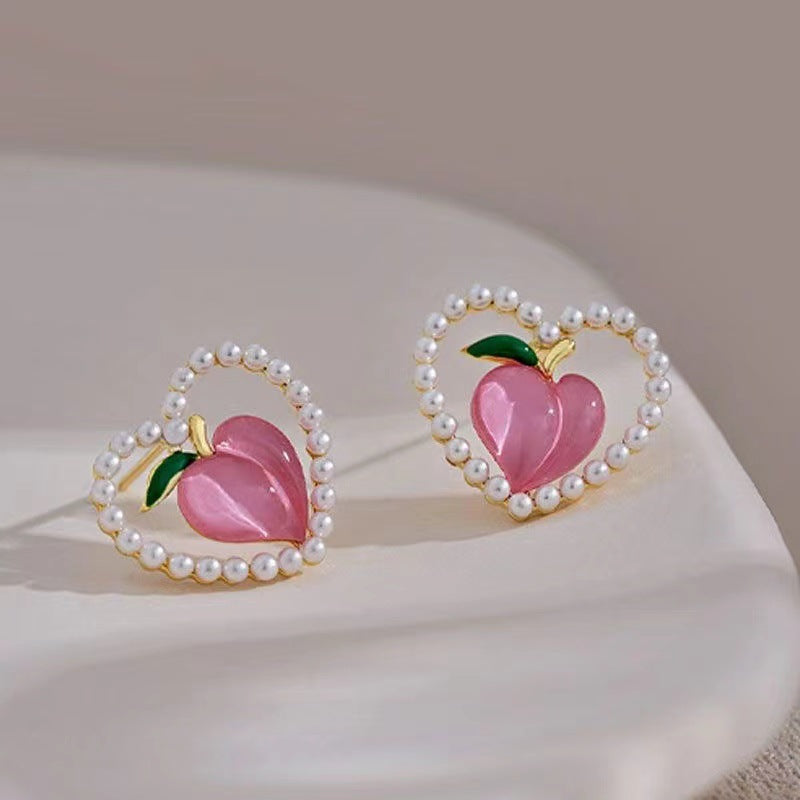 Elegant Silver Earring for Every Occasion