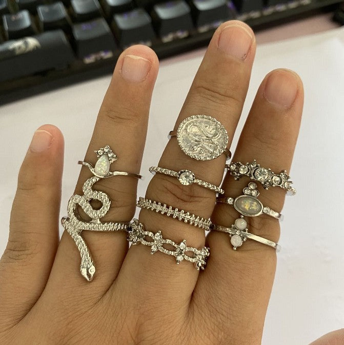 Beautiful Set with Unique Style