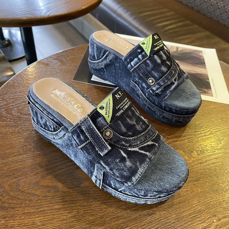 Beautifully Crafted Orthopedic Shoes