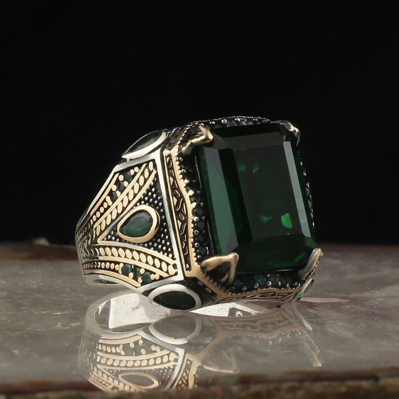 Classic Ring with Timeless Appeal