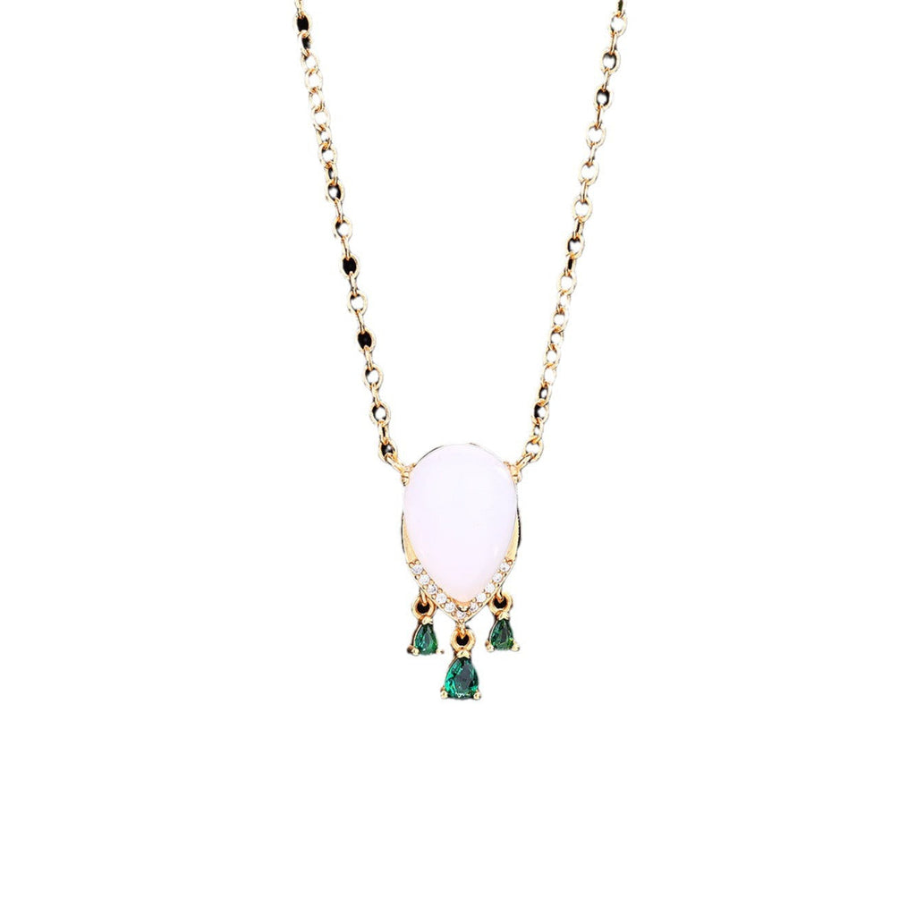 Beautiful Silver Necklace with Unique Style