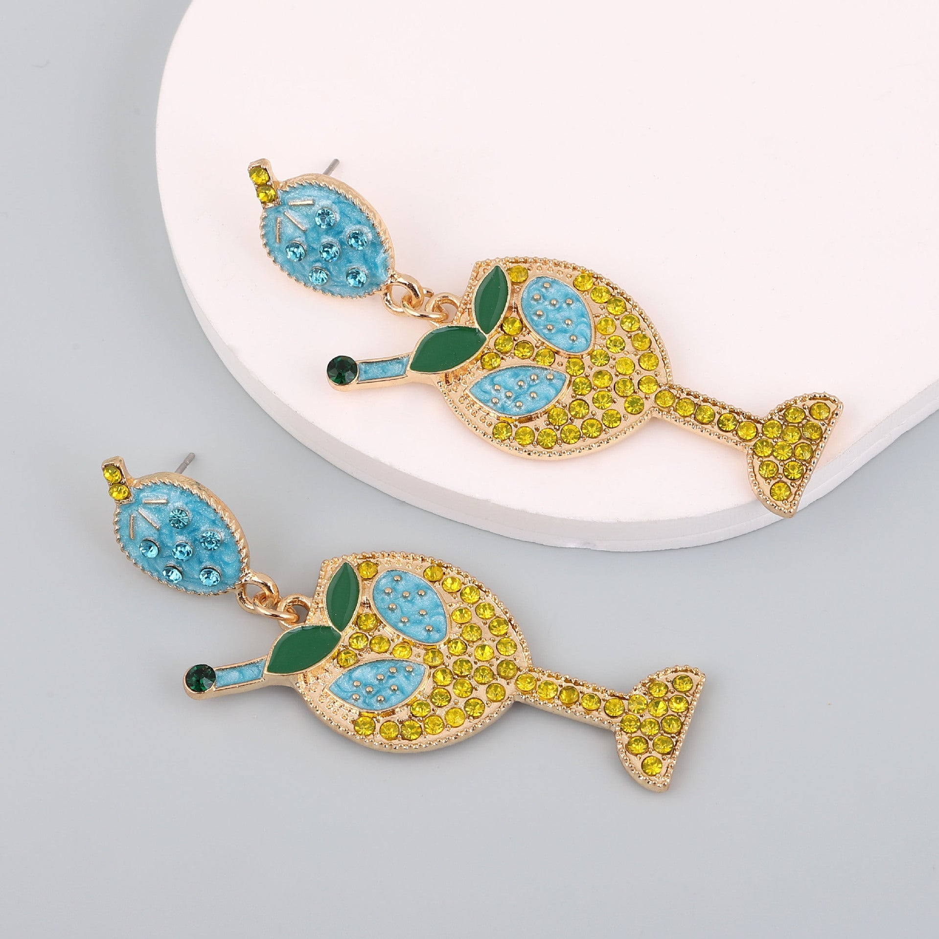 Romantic Pearl Earring for Special Moments