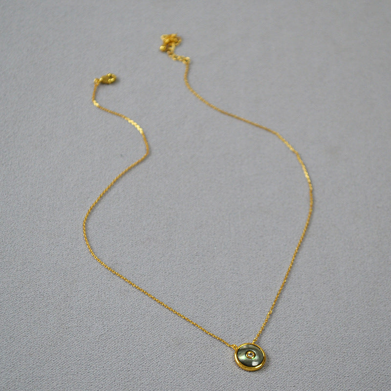 Elegant Gold Necklace for Every Occasion