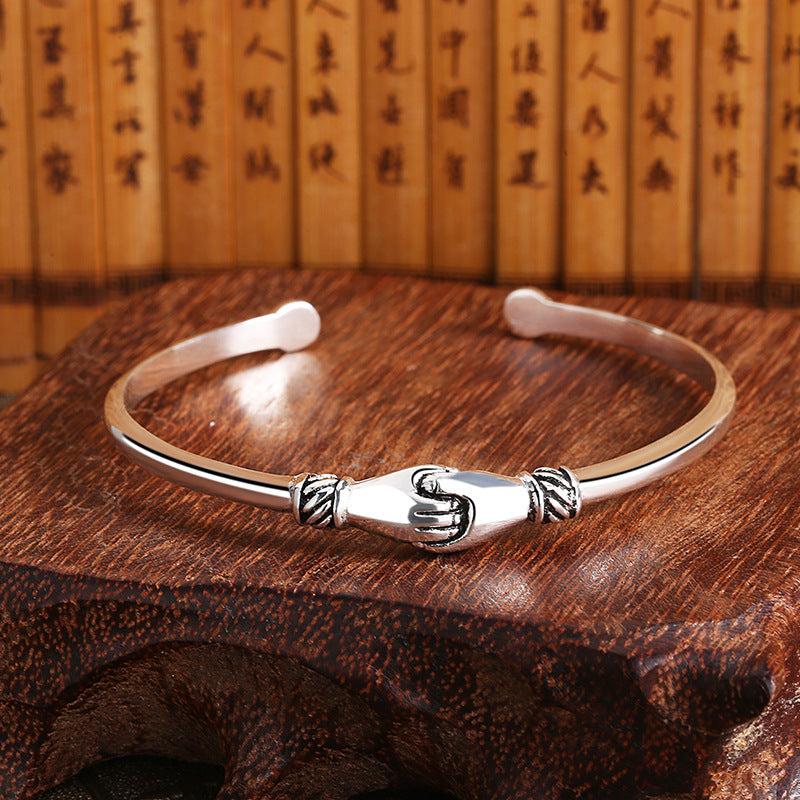 Romantic Silver Bracelet for Special Moments