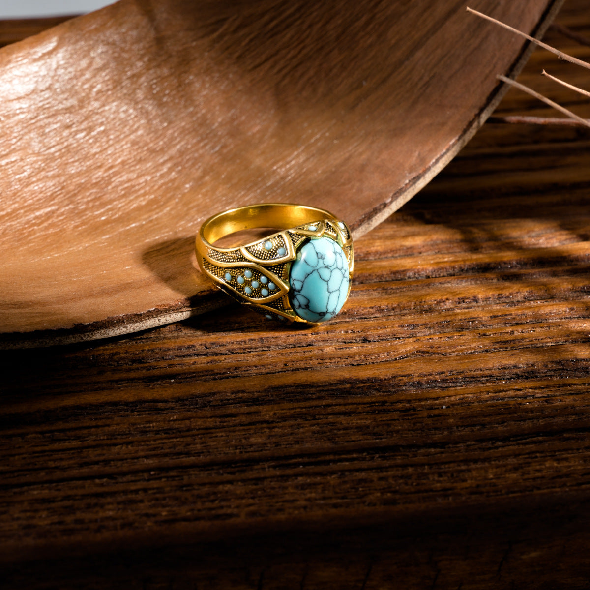 Elegant Gold Ring for Every Occasion