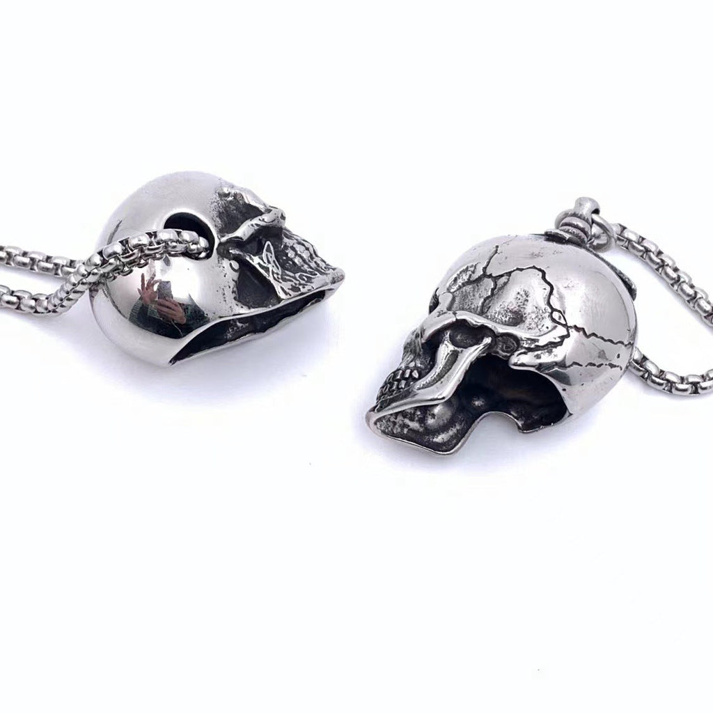 Charming Pendant for Any Occasion