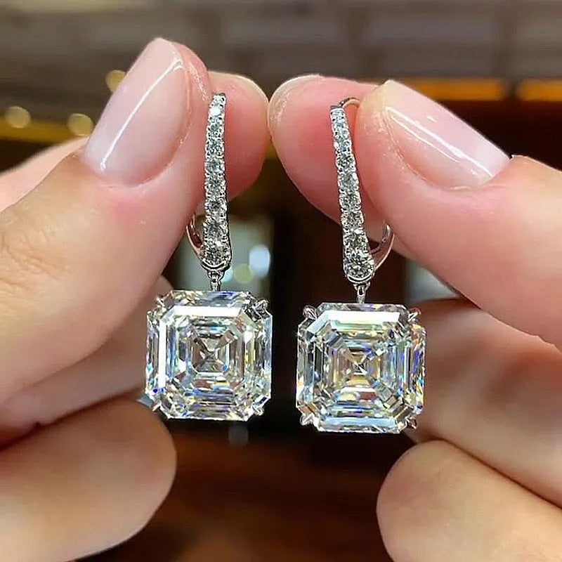 Romantic Earring for Special Moments