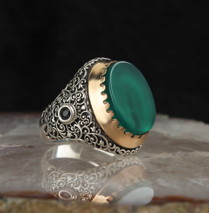 Classic Ring with Timeless Appeal
