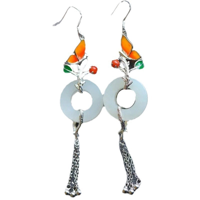 Classic Earring with Timeless Appeal
