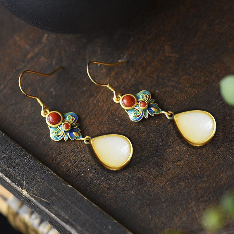 Classic Silver Earring with Timeless Appeal