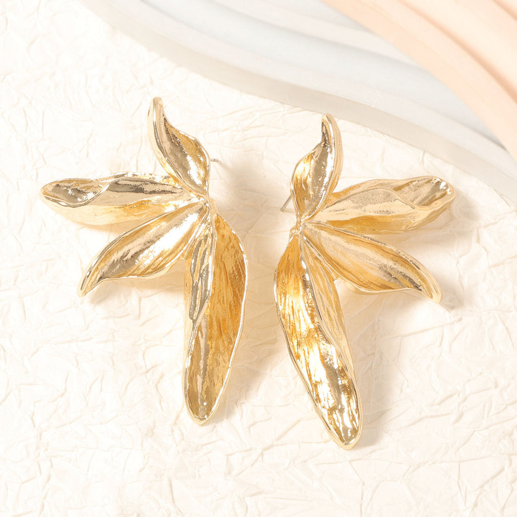 Classic Earring with Timeless Appeal
