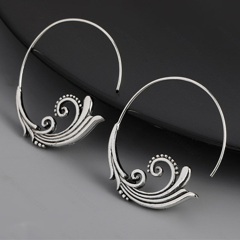 Beautiful Silver Earring with Unique Style