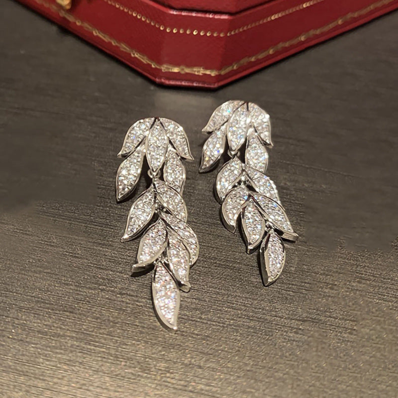 Romantic Earring for Special Moments