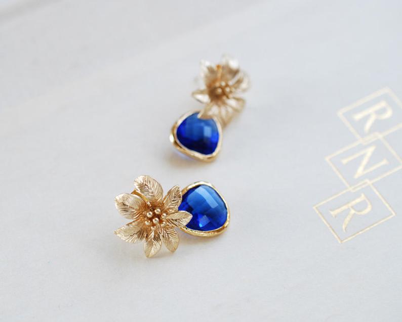 Vintage Handmade Gold Earring