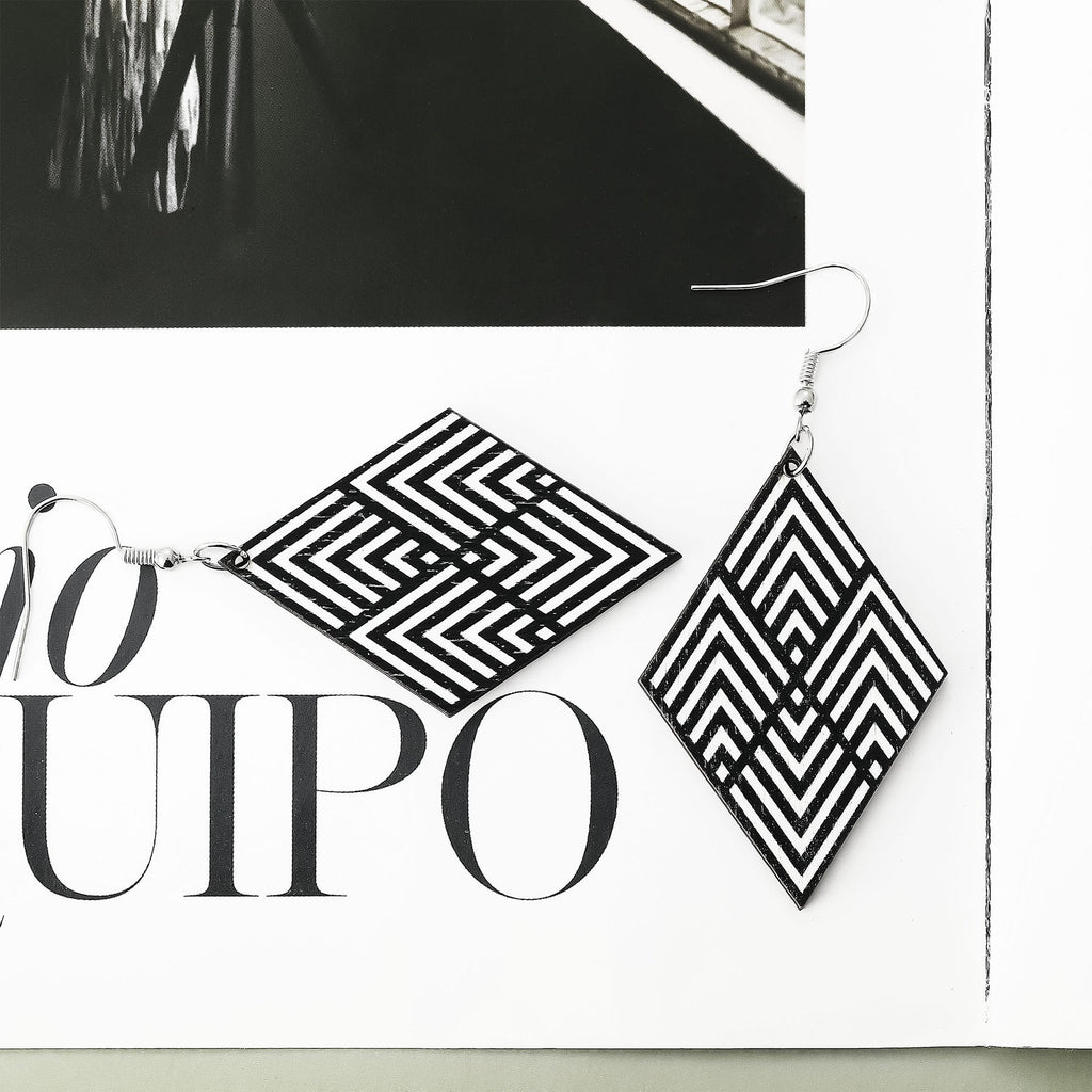 Classic Earring with Timeless Appeal