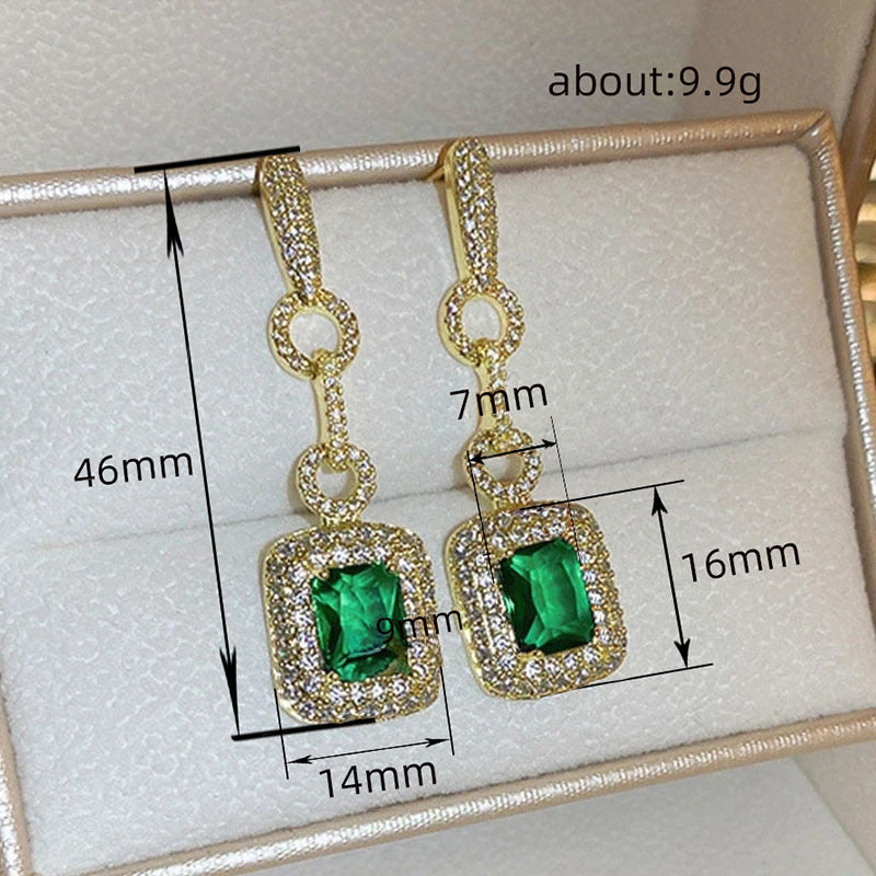 Classic Earring with Timeless Appeal