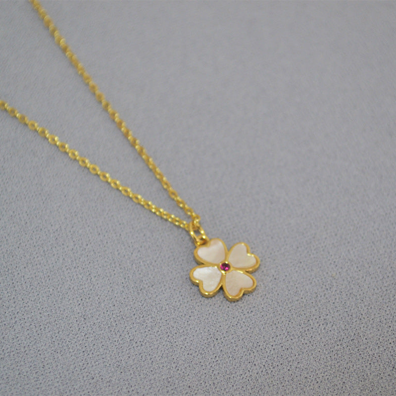 Stunning Pearl Necklace for Daily Wear