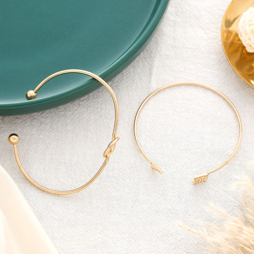 Classic Gold Bracelet with Timeless Appeal