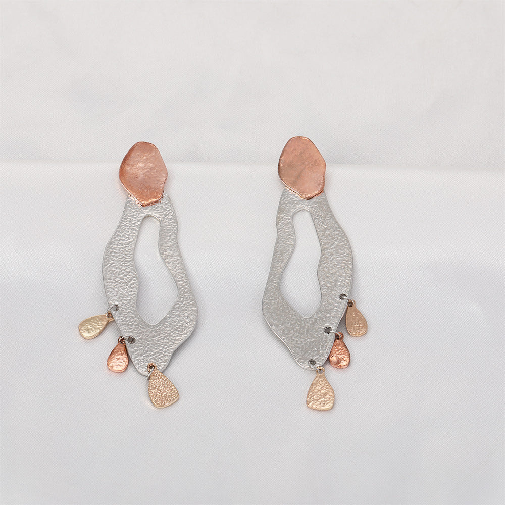 Classic Earring with Timeless Appeal