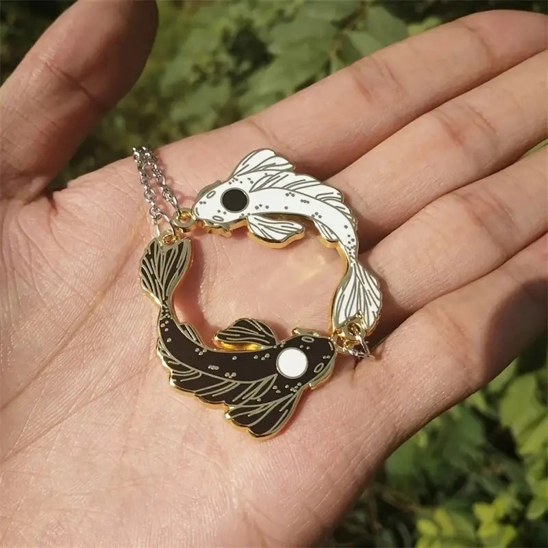Romantic Chain for Special Moments