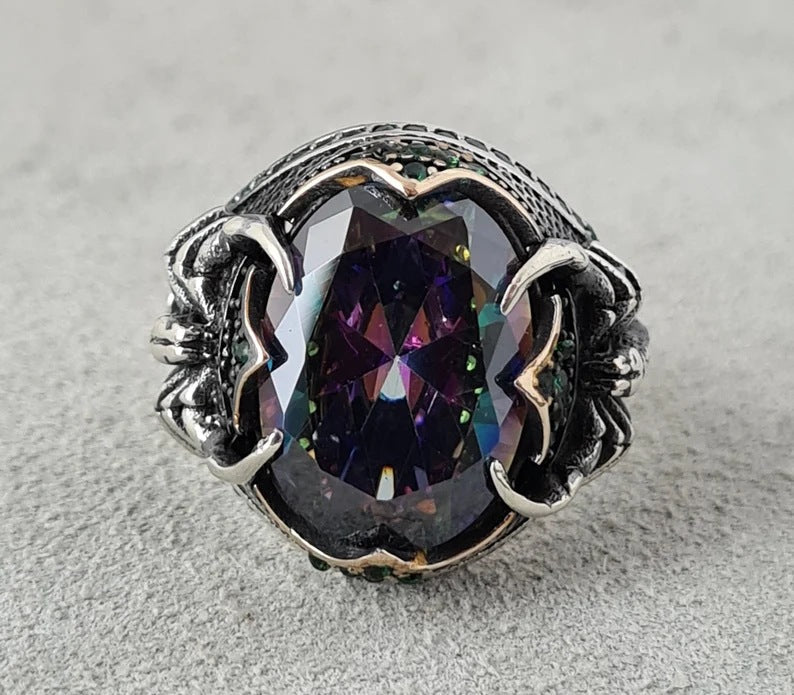 Classic Ring with Timeless Appeal