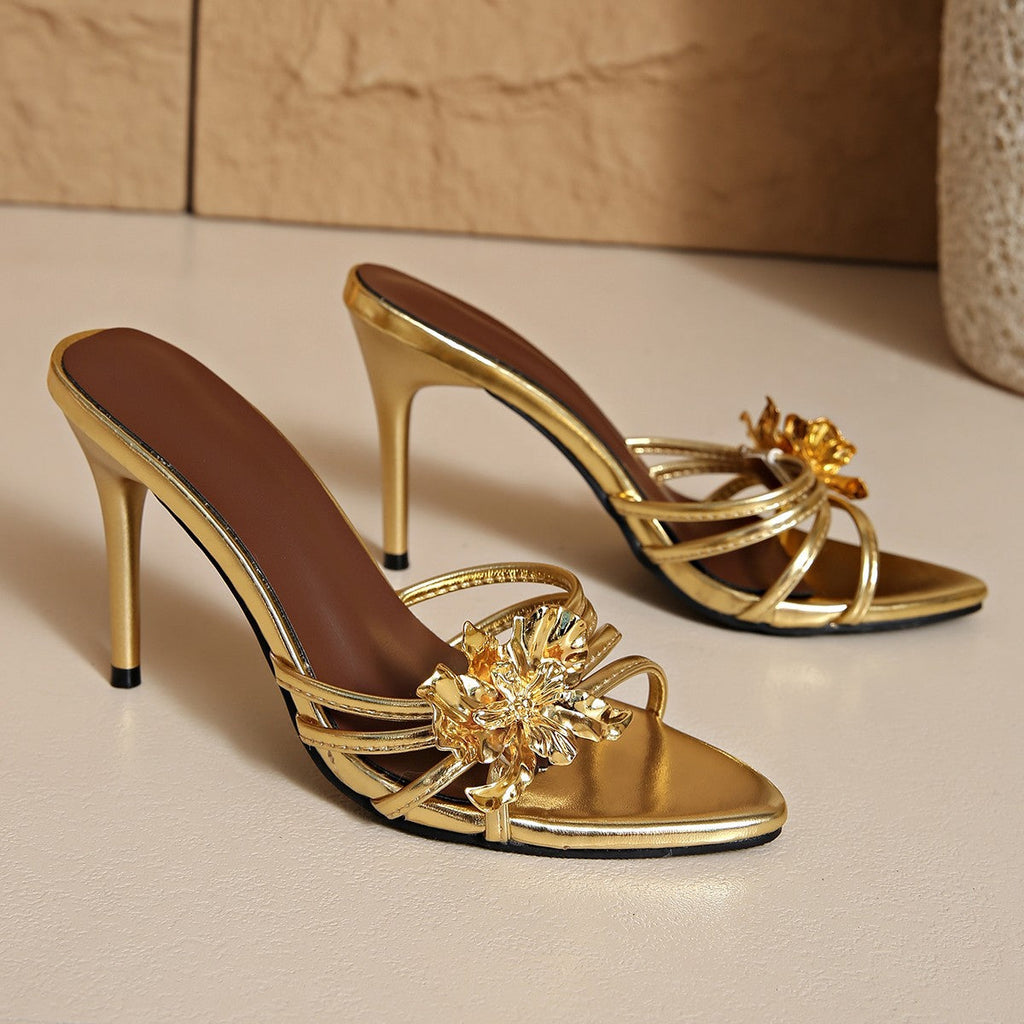 Graceful Orthopedic Sandals for Modern Look