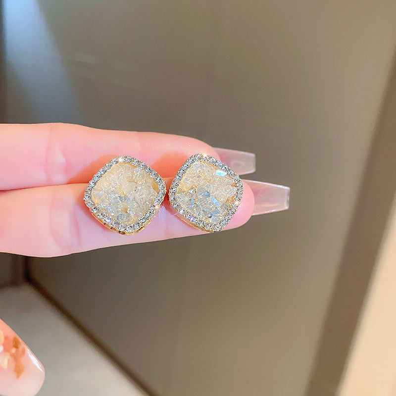 Romantic Earring for Special Moments