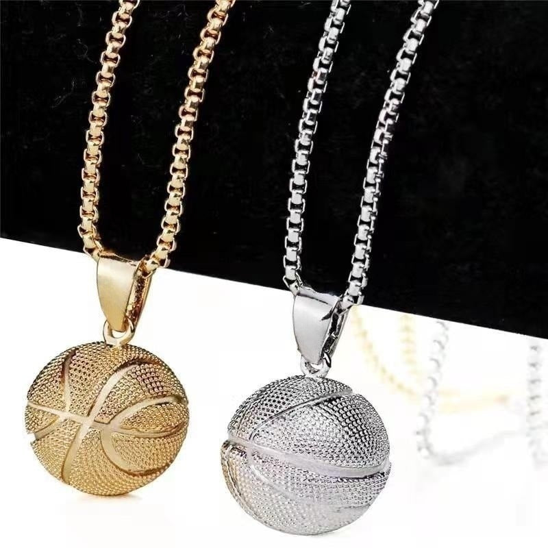 Charming Pendant for Any Occasion