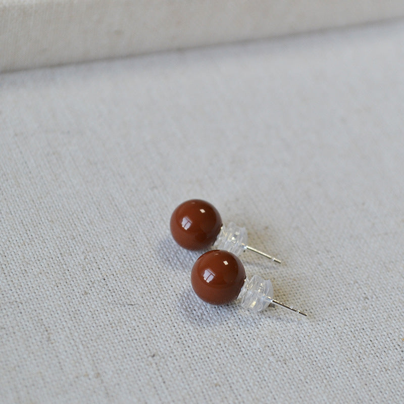 Charming Silver Earring for Any Occasion